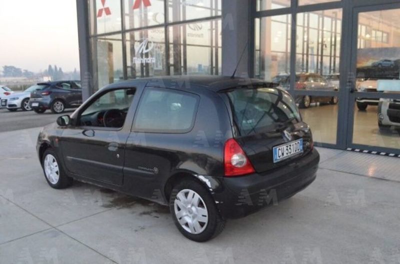Venduto Renault Clio 1.5 dCi 85CV 3 p. auto usate in vendita