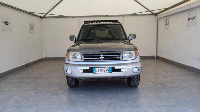 Usata Mitsubishi Pajero 114 CV (83 kW) 2006 Grigio SUV