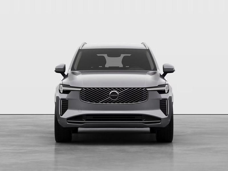 Neu Volvo XC90 Core 251 PS (184 kW) 2025 SUV