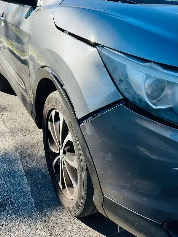 Usata Nissan Qashqai Tekna 116 CV (85 kW) 2014 Grigio SUV