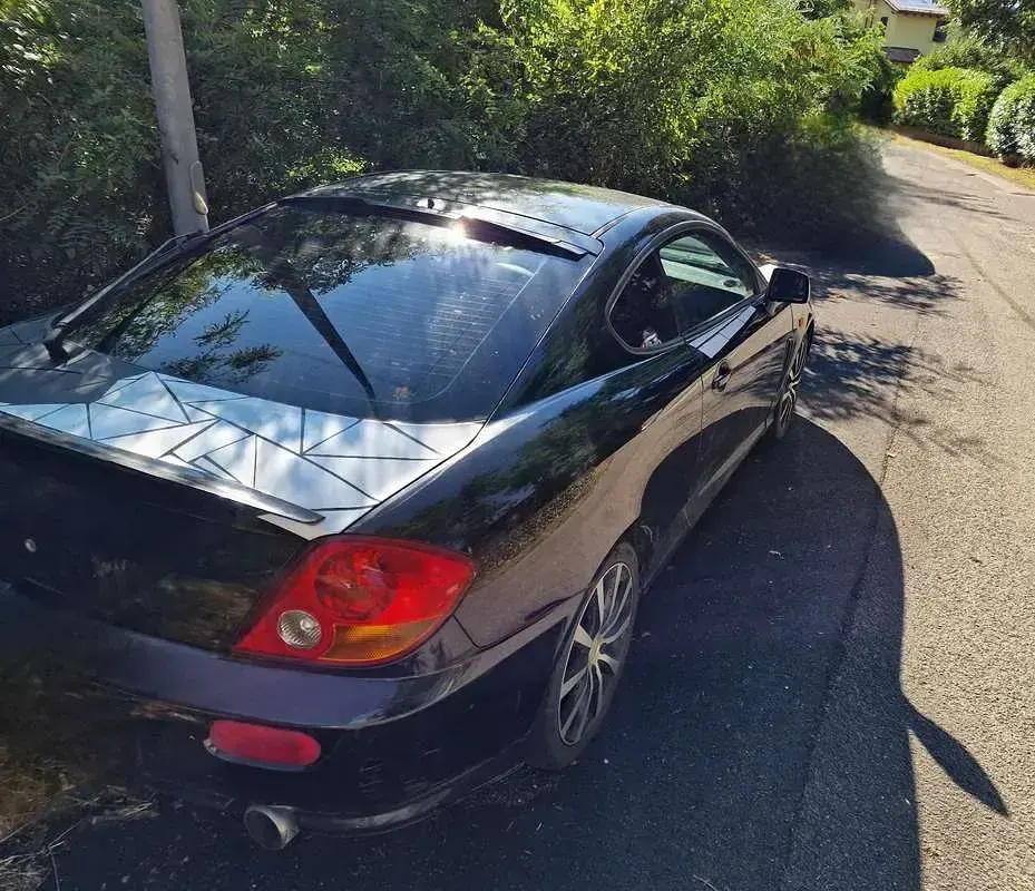 Usata Hyundai Coupé 105 CV (77 kW) 2002 Nero Coupé