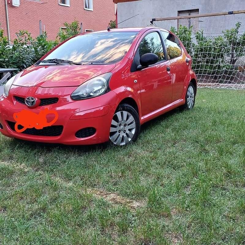 Usata Toyota Aygo 68 CV (50 kW) 2009 Utilitaria
