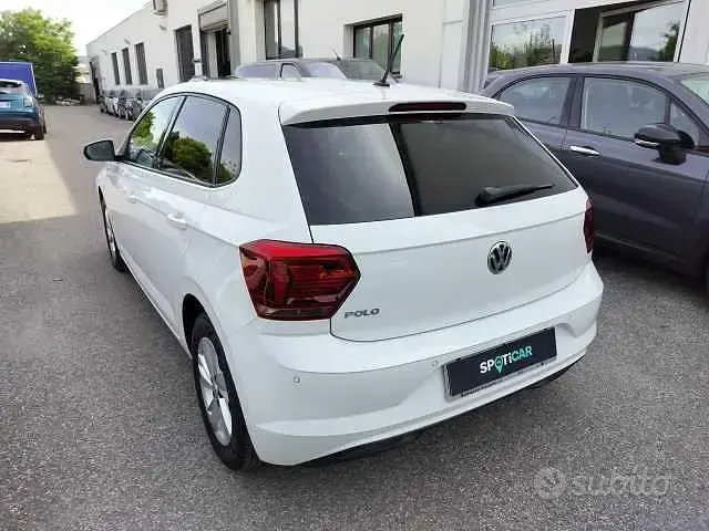 Usata VW Polo Comfortline 95 CV (69 kW) 2019 Bianco Utilitaria