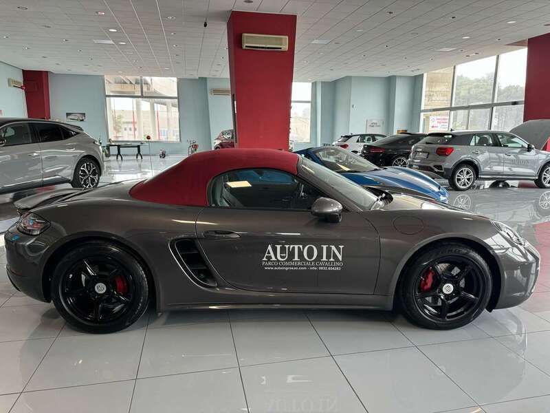 Usata Porsche 718 Boxster 299 CV (219 kW) 2019 Grigio Cabrio