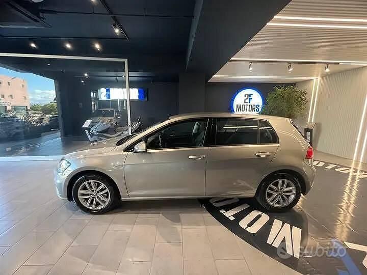 Usata VW Golf VIII Highline 131 CV (96 kW) 2020 Other Berlina