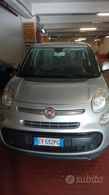 Grigio Usata 2013 Fiat 500L Monovolume | 6300 € (Buon prezzo) - Immagine 1/4