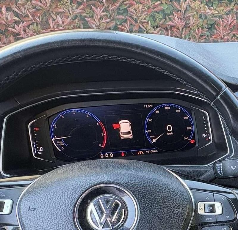 Usata VW T-Roc Advance 116 CV (85 kW) 2018 Bianco SUV