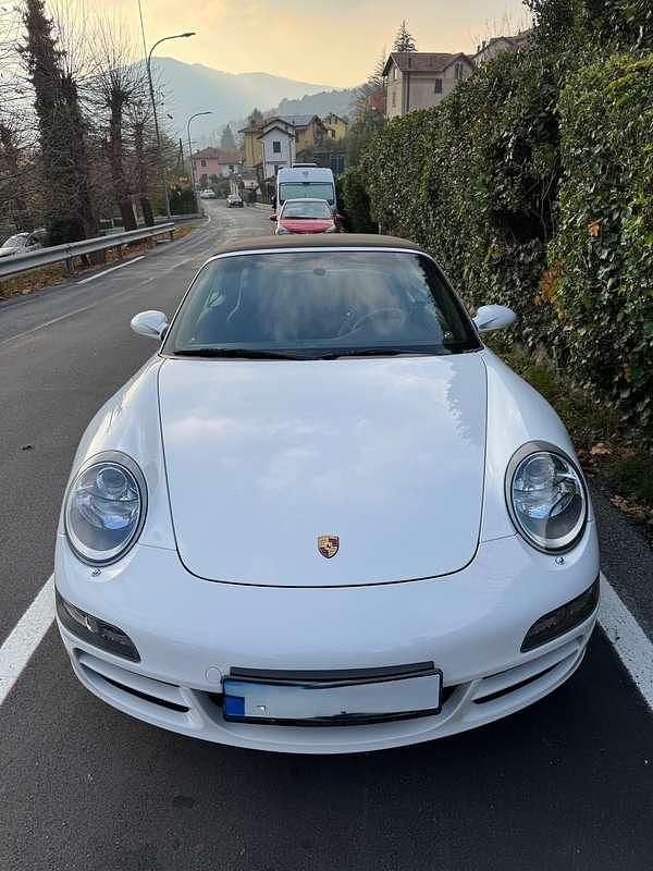 Usata Porsche 911 Carrera 4S Cabriolet 355 CV (261 kW) 2008 Bianco Cabrio