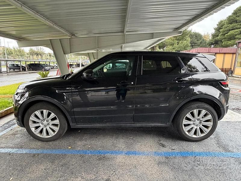 Usata Land Rover Range Rover evoque SE Dynamic 150 CV (110 kW) 2016 Nero SUV