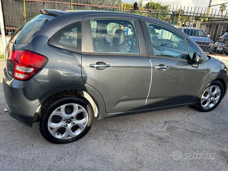Usata Citroën C3 Exclusive 68 CV (50 kW) 2013 Grigio Berlina