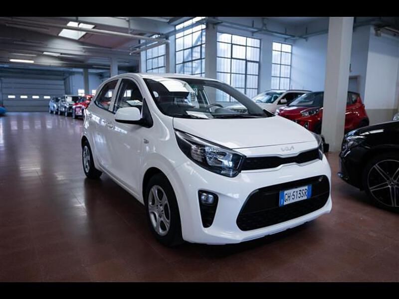 Usata Kia Picanto Comfort 2022 Grigio chiaro Utilitaria