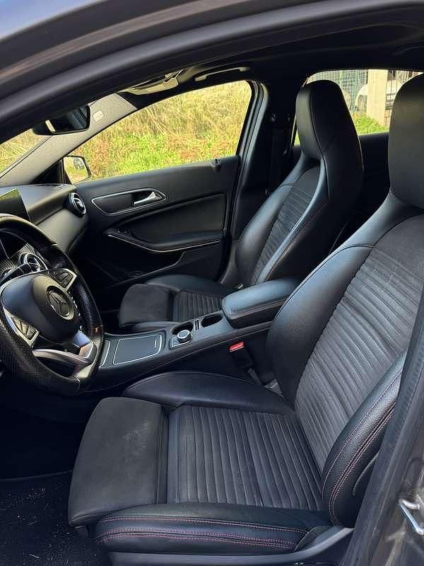 Usata Mercedes A200 AMG line 136 CV (100 kW) 2018 Berlina