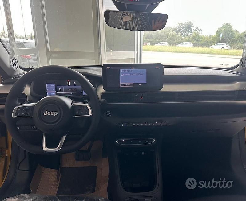 Usata Jeep Avenger Summit 101 CV (74 kW) 2024 Nero SUV