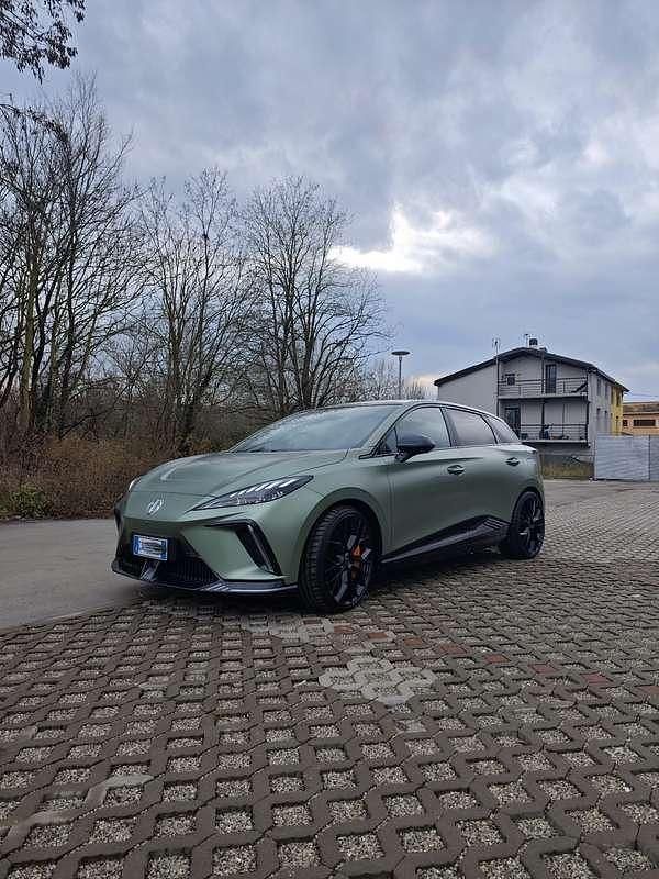 Usata MG MG4 EV 319 kW (435 CV) 2023 Verde Utilitaria
