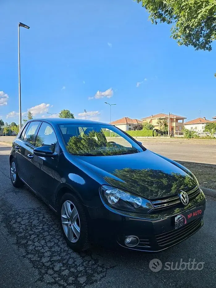 Usata VW Golf VI 105 CV (77 kW) 2009 Bluazzurro Utilitaria