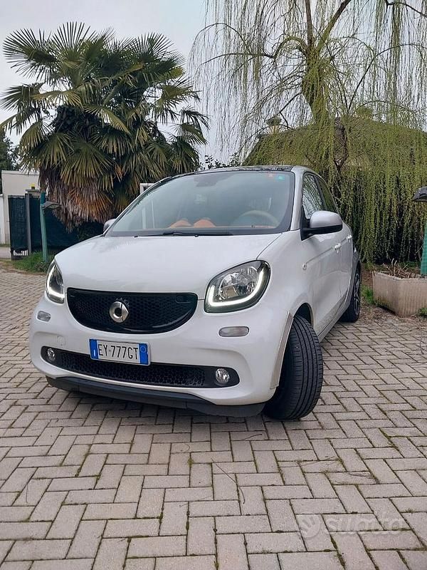 Usata Smart ForFour 2015 Utilitaria