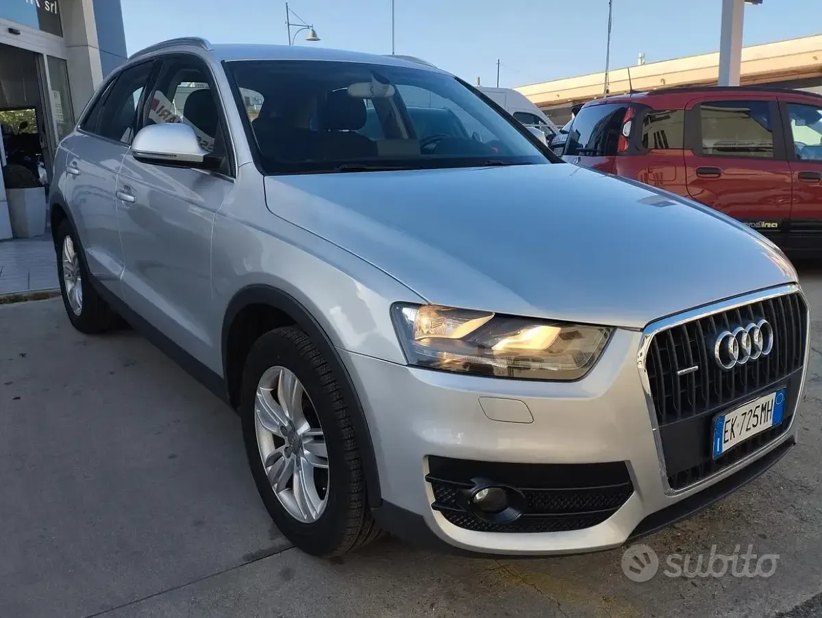 Usata Audi Q3 177 CV (130 kW) 2011 Grigio SUV