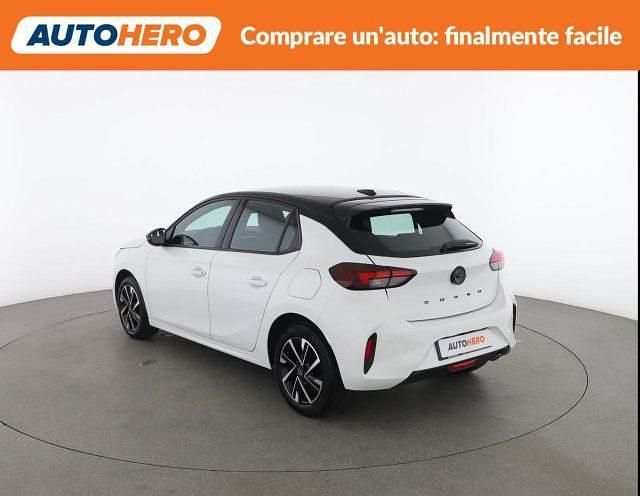 Usata Opel Corsa 101 CV (74 kW) 2024 Bianco Utilitaria