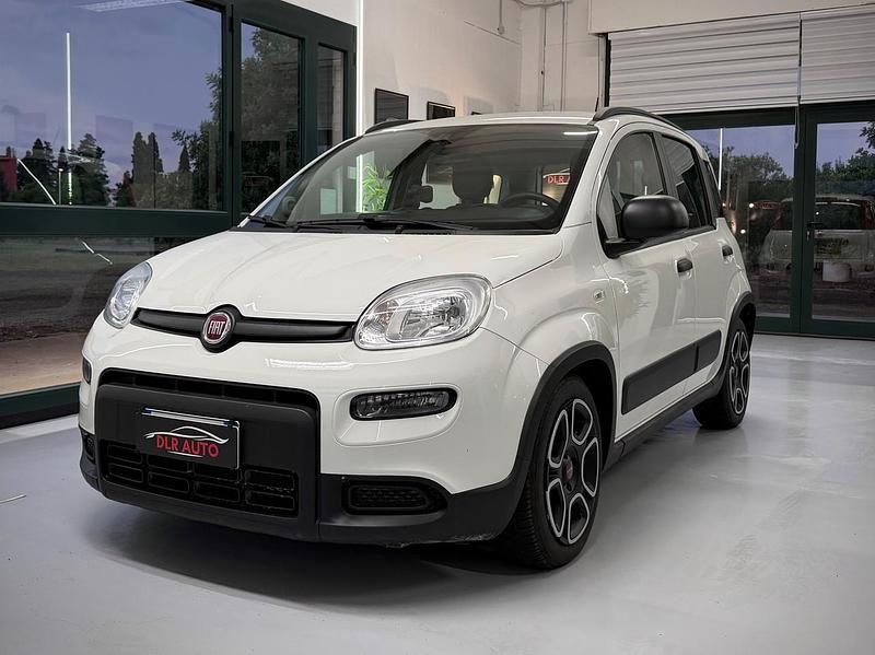 Usata Fiat Panda City Life 70 CV (51 kW) 2021 Bianco Utilitaria
