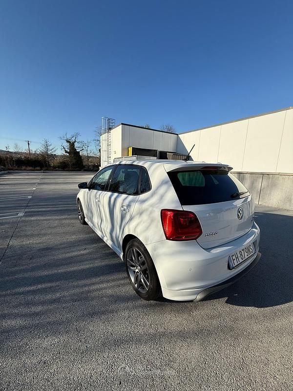 Usata VW Polo R-line 75 CV (55 kW) 2017 Bianco Berlina