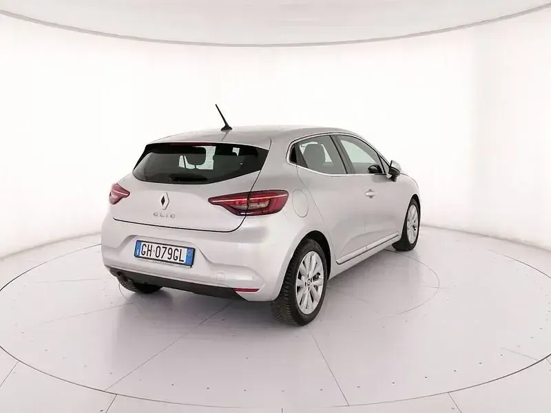 Usata Renault Clio V Intens 101 CV (74 kW) 2021 Grigio Utilitaria