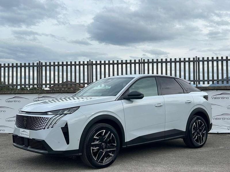 Bianco Nuova 2025 Peugeot 3008 Allure SUV | 32.950 € (Buon prezzo) - Immagine 1/4