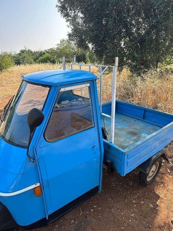 Usata Piaggio APE 15 CV (11 kW) 1991 Blu/azzurro