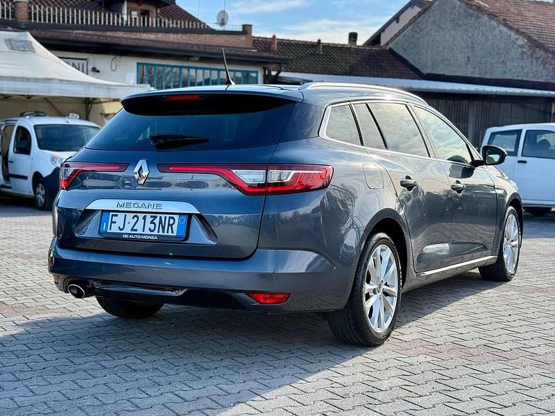 Usata Renault Mégane GrandTour Intens 110 CV (80 kW) 2017 Grigio Station wagon