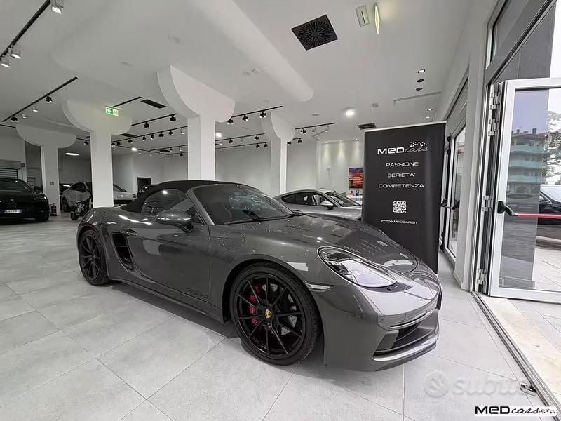 Usata Porsche 718 Boxster GTS 400 CV (294 kW) 2024 Grigio Cabrio