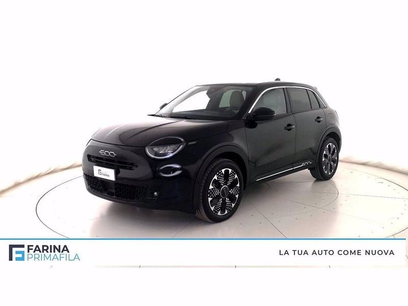 Usata Fiat 600 La Prima 110 CV (80 kW) 2025 Nero SUV