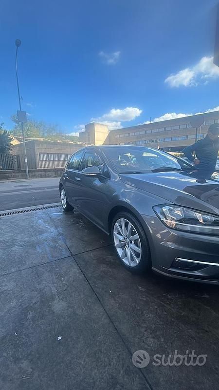 Usata VW Golf VII 120 CV (88 kW) 2019 Berlina