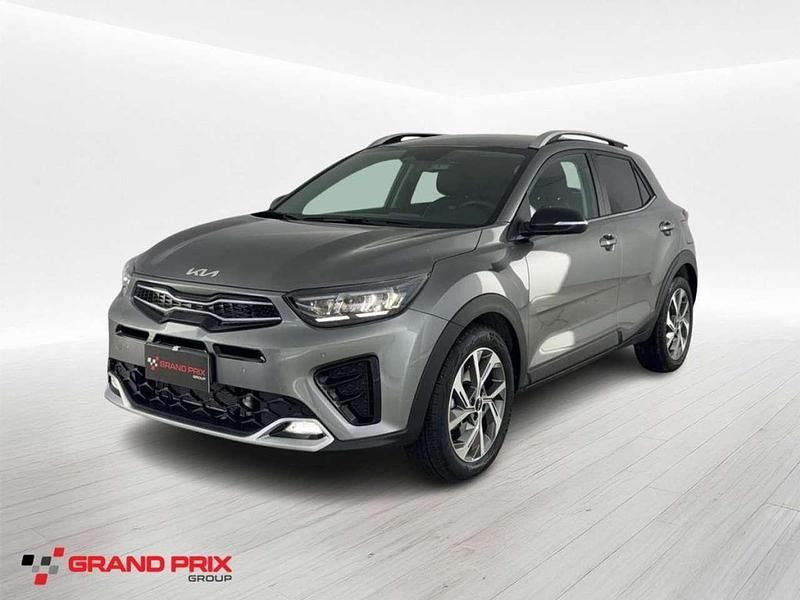 Grigio Usata 2025 Kia Stonic GT-Line SUV | 19.500 € (Buon prezzo) - Immagine 1/4