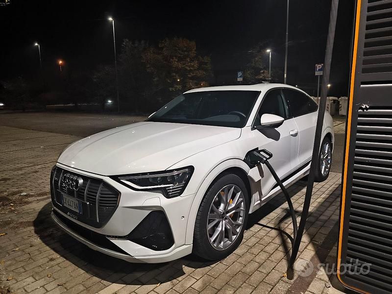 Usata Audi e-tron S-Line 300 kW (408 CV) 2022 Bianco SUV