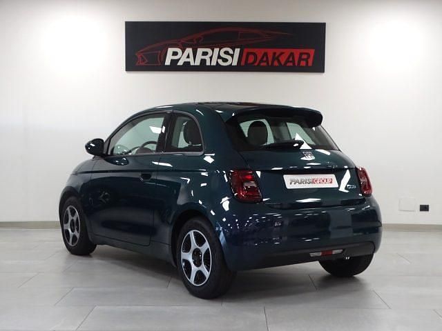 Usata Fiat 500e Action 69 kW (95 CV) 2022 Blu Utilitaria
