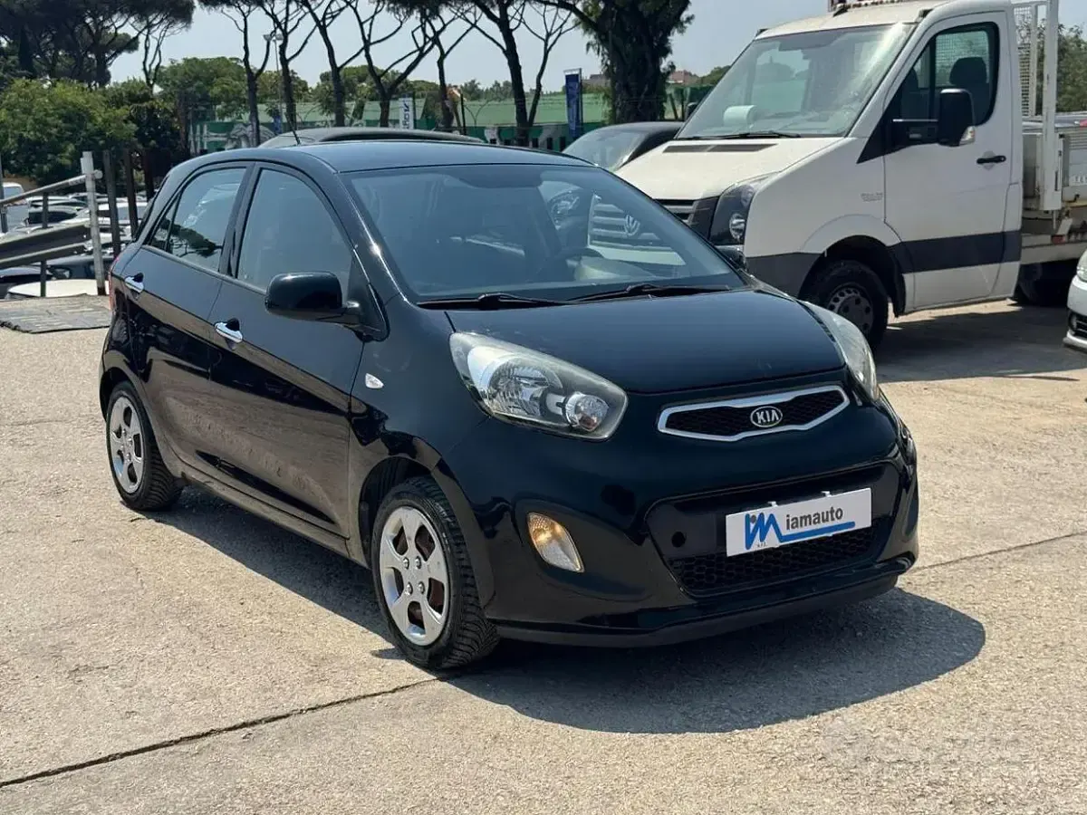 Usata Kia Picanto 69 CV (50 kW) 2015 Nero Utilitaria
