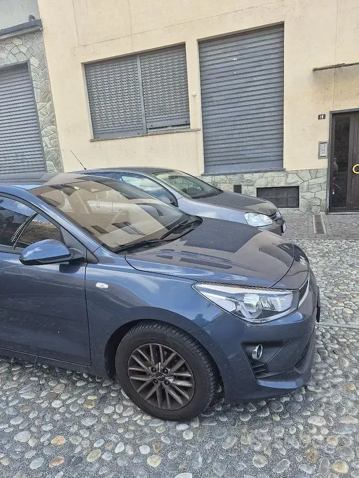 Usata Kia Rio 84 CV (61 kW) 2022 Berlina