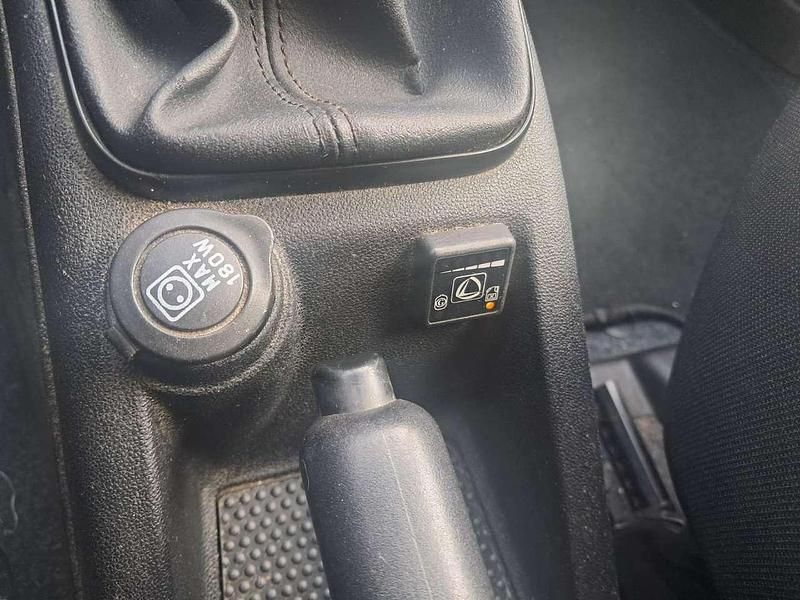 Usata Fiat Punto Lounge 69 CV (50 kW) 2017 Other Utilitaria