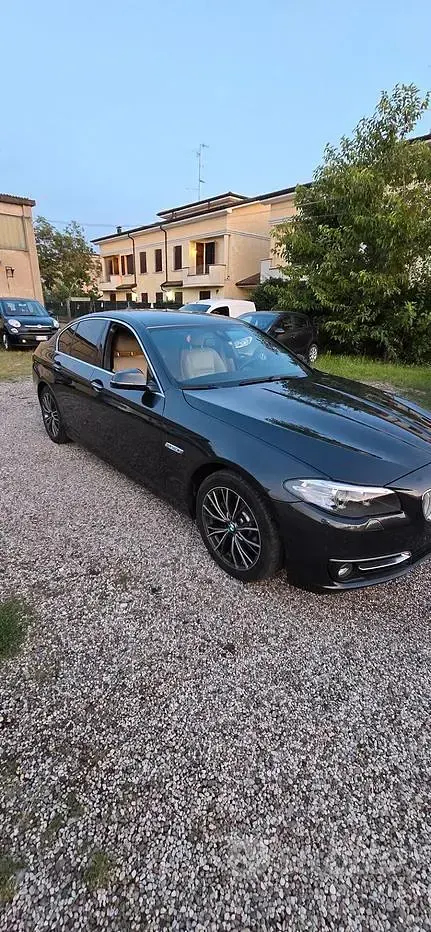 Usata BMW 520 Comfort Edition 184 CV (135 kW) 2015 Grigio Berlina