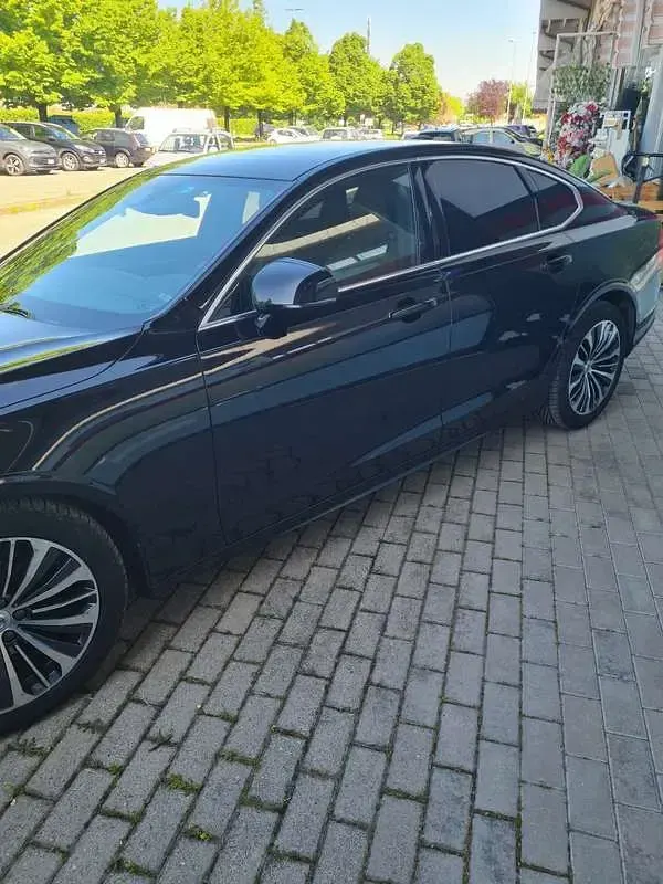 Usata Volvo S90 Momentum 190 CV (139 kW) 2019 Berlina