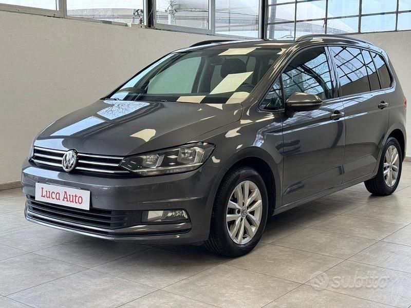 Usata VW Touran 110 CV (80 kW) 2016 Grigio Monovolume