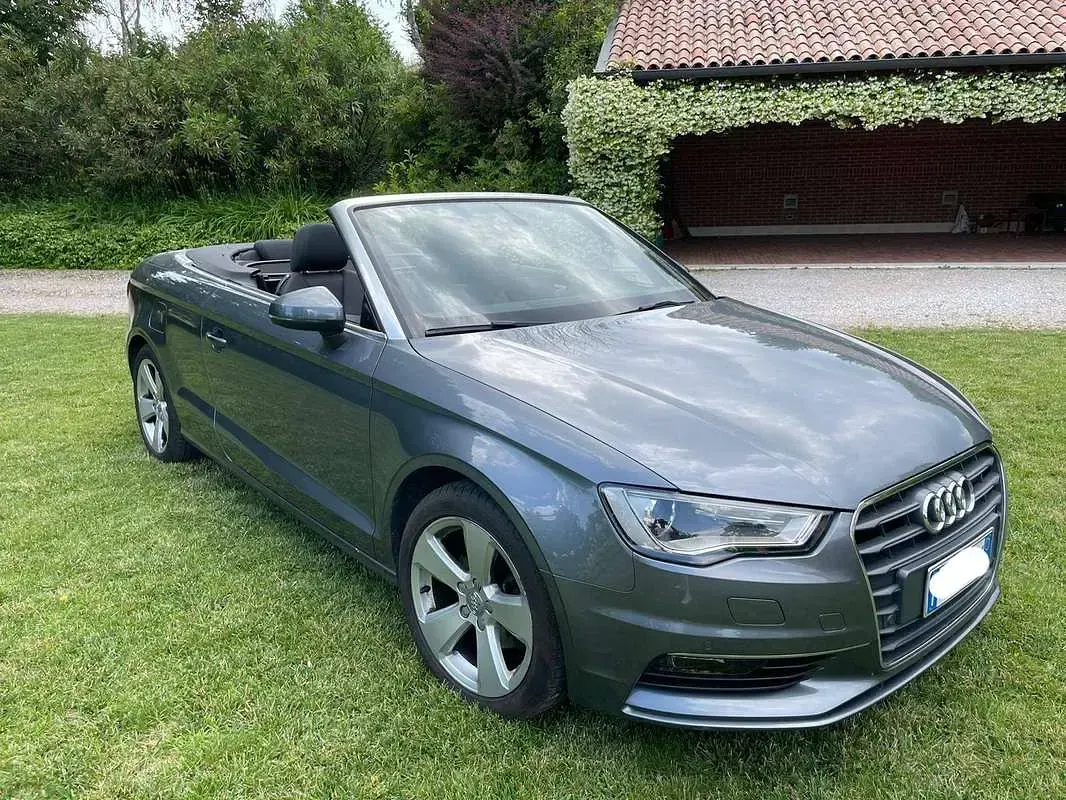 Usata Audi A3 Cabriolet Ambition 150 CV (110 kW) 2016 Grigio Cabrio