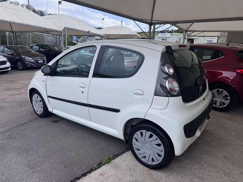Usata Citroën C1 68 CV (50 kW) 2008 Bianco Utilitaria