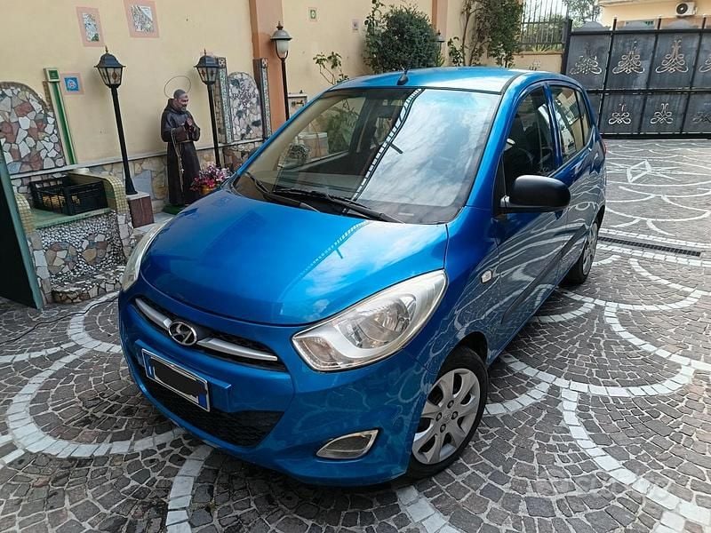 Usata Hyundai i10 69 CV (50 kW) 2011 Blu Utilitaria