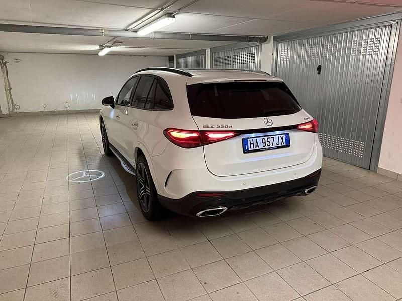 Usata Mercedes GLC220 AMG Line Premium Plus 197 CV (144 kW) 2023 Bianco SUV