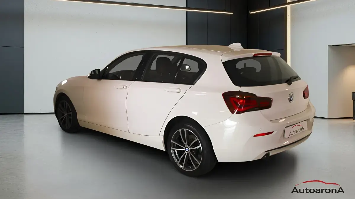 Usata BMW 116 Sport Line 116 CV (85 kW) 2019 Bianco Utilitaria