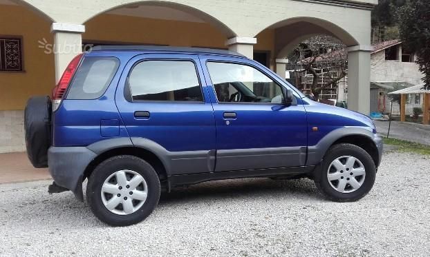 Daihatsu terios 2003