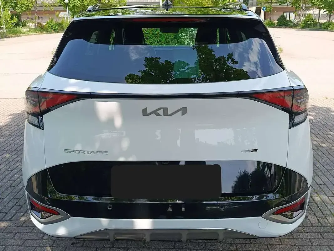 Usata Kia Sportage GT-Line 136 CV (100 kW) 2024 Bianco SUV