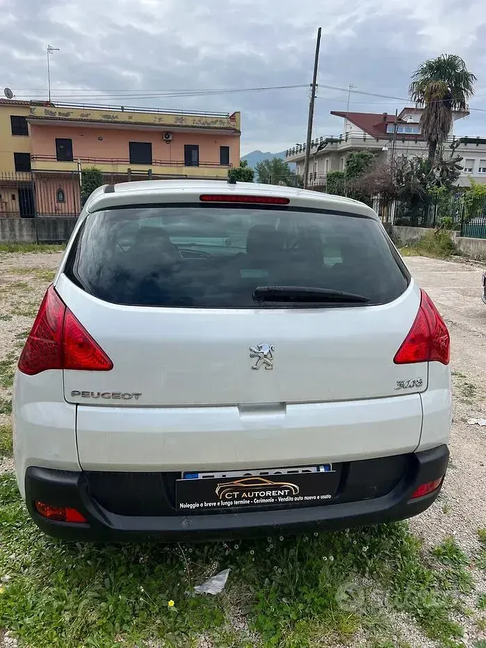 Usata Peugeot 3008 109 CV (80 kW) 2010 Bianco Station wagon