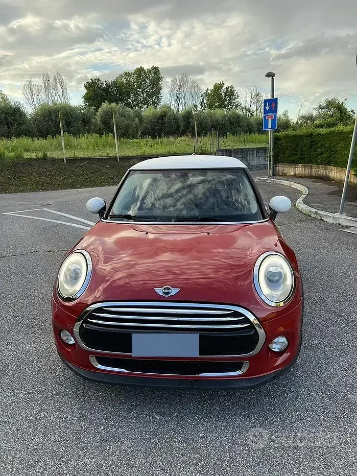 Occasion Mini Cooper D 116 ch (85 kW) 2014 Rouge Citadine
