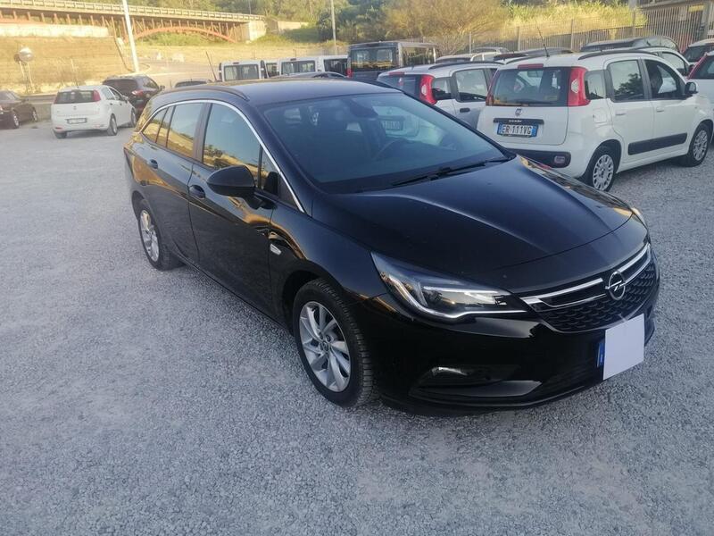 Usato 2019 Opel Astra 1.6 Diesel 136 CV (10.500 €)